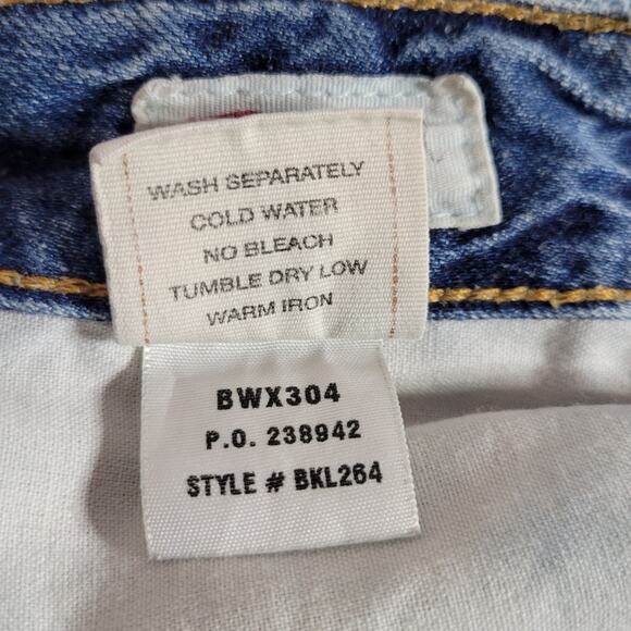 BKE Distressed Cropped Straight Leg Jeans, size 31 - Picture 7 of 7